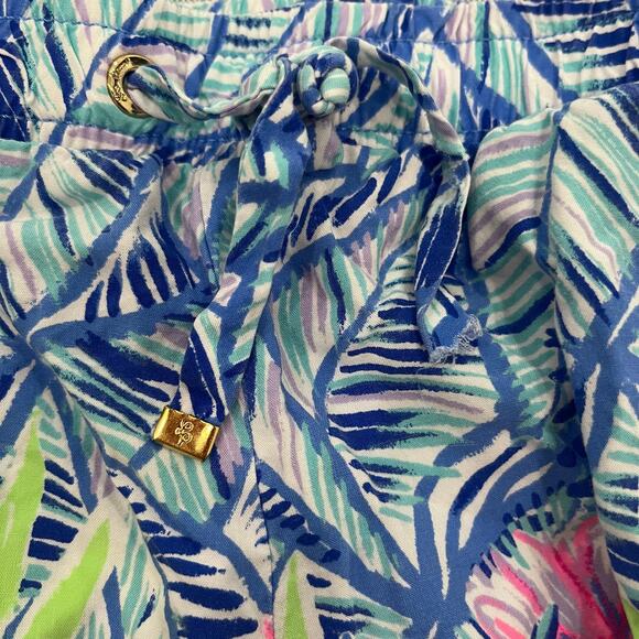 Lilly Pulitzer Women’s SM Katia Blue & Pink Tropical Toucan Pull On Shorts - Picture 3 of 5